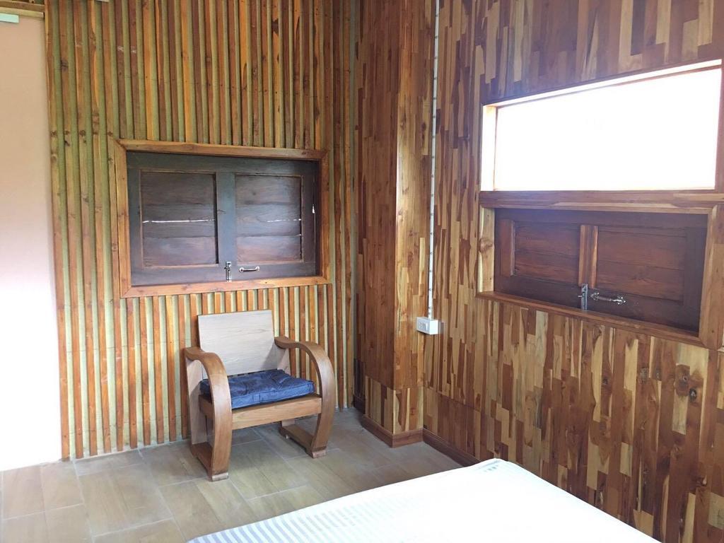 Saduemuenghomestay Phrae Extérieur photo